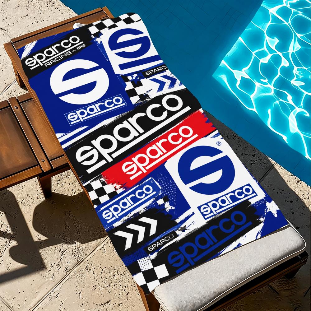 منشفة شاطئ من ماركة Racing Gea - مراجعة Outdoor Camping Brands وسعره